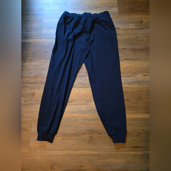 Lululemon Athletica Dance Studio Dark Blue Active Joggers - Picture 4 of 5
